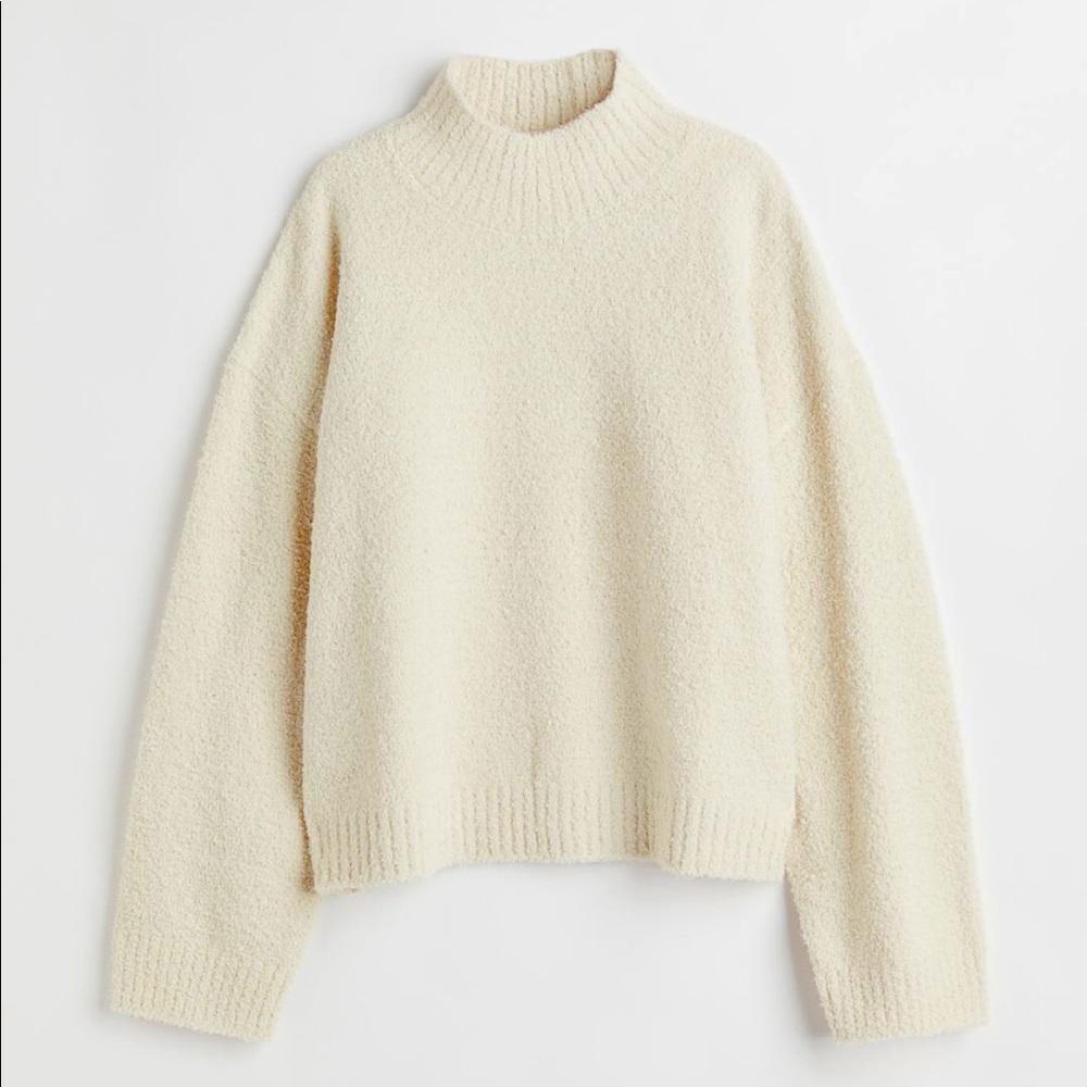 NWT H&M Fluffy Knit Sweater Mock Neck Size M